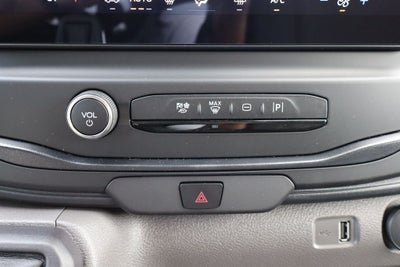 2026 Ford Transit-150 LR