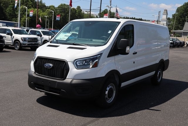 2025 Ford Transit-150 LR