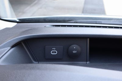 2025 Ford Transit-150 LR