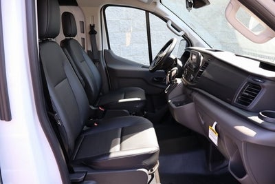 2025 Ford Transit-150 LR