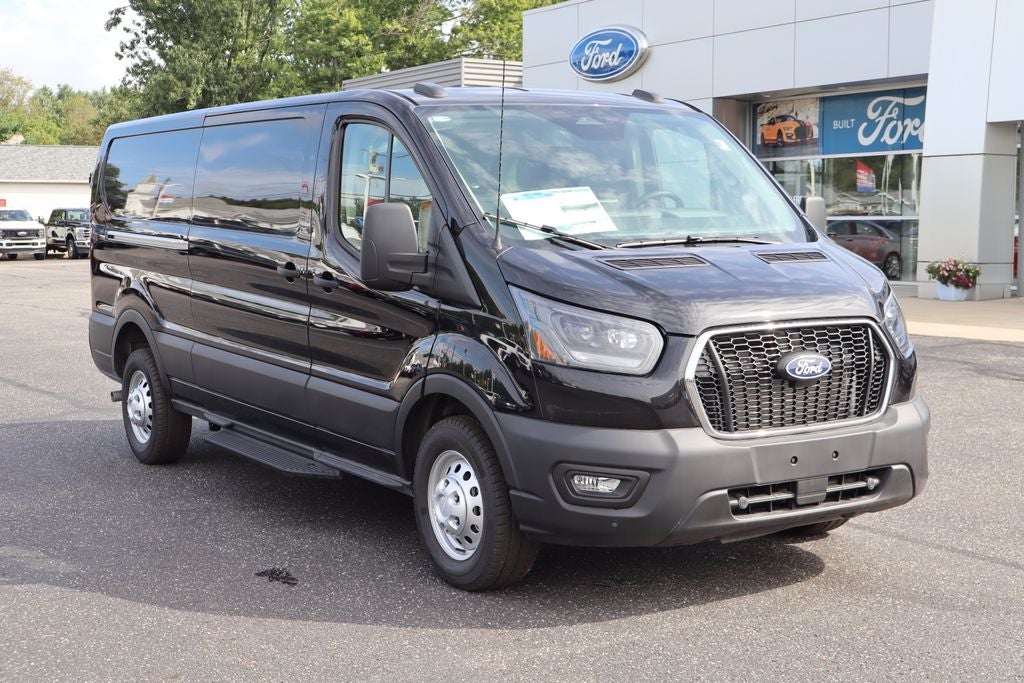 2026 Ford Transit-150 LR