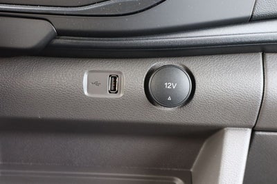 2026 Ford Transit-150 LR