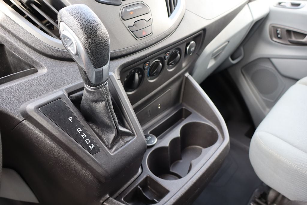 2016 Ford Transit-250 LR