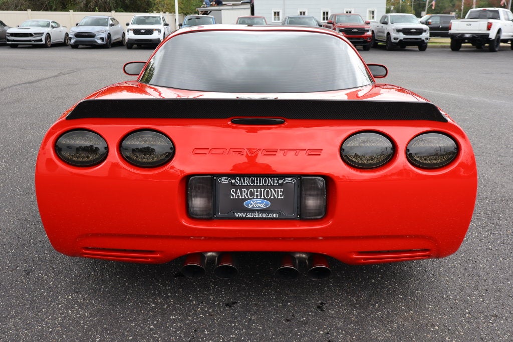 2001 Chevrolet Corvette Base