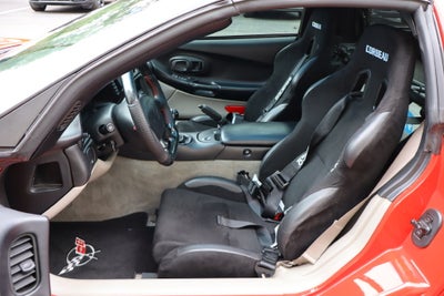 2001 Chevrolet Corvette Base
