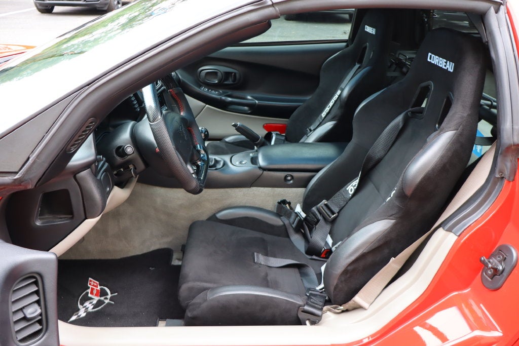 2001 Chevrolet Corvette Base