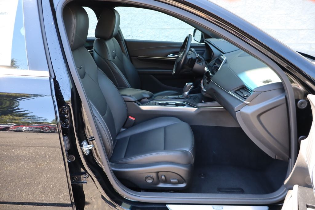 2024 Cadillac CT4 Premium Luxury