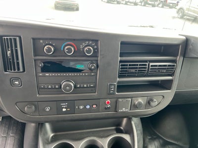 2023 Chevrolet Express 3500 Work Van Cutaway w/11' DuraCube Max Service Body