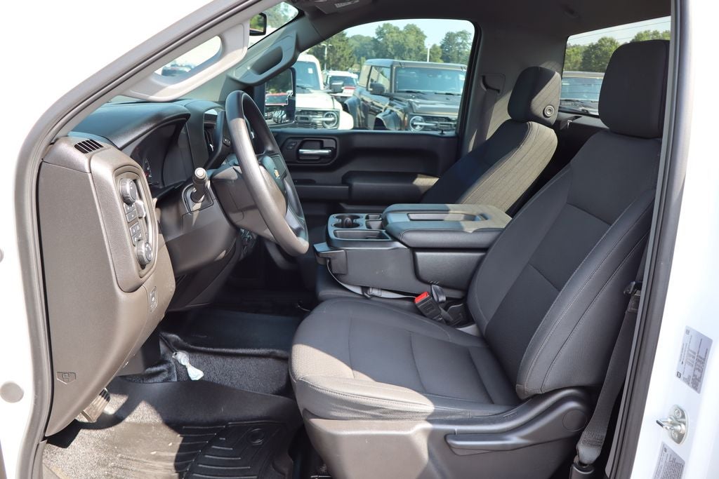 2025 Chevrolet Silverado 3500HD Work Truck