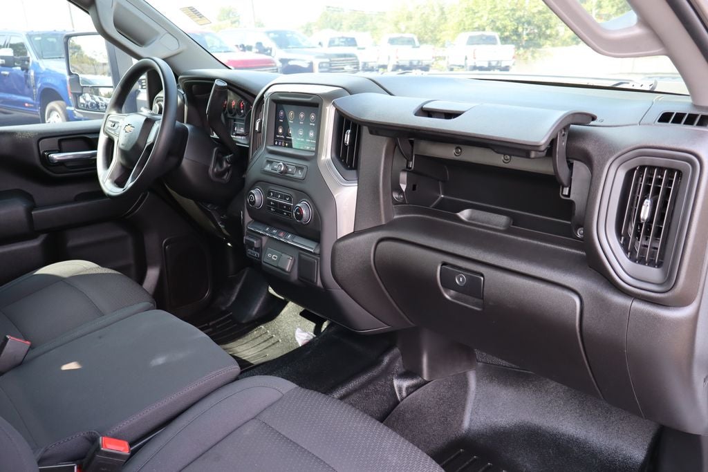 2025 Chevrolet Silverado 3500HD Work Truck