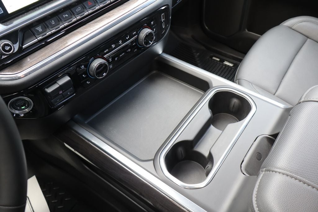 2025 Chevrolet Silverado 3500HD LTZ