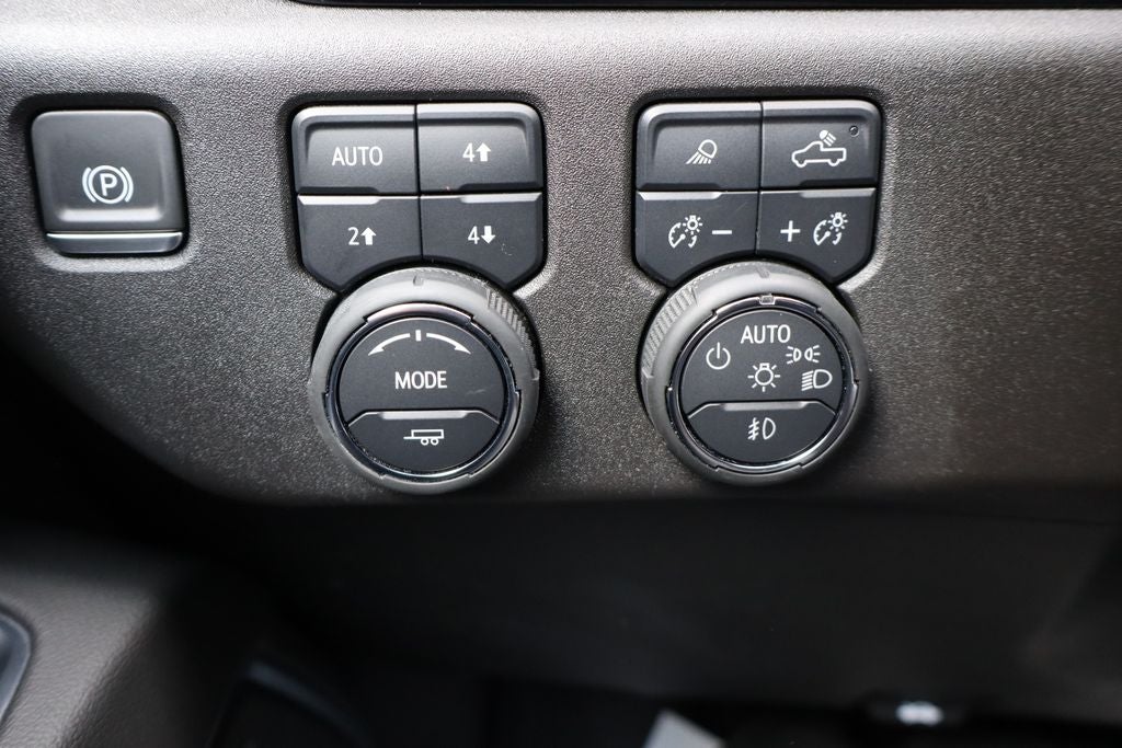 2025 Chevrolet Silverado 3500HD LTZ