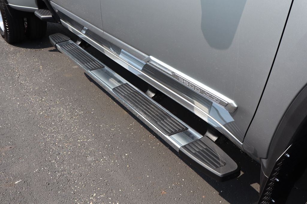 2026 Chevrolet Silverado 3500HD High Country DRW