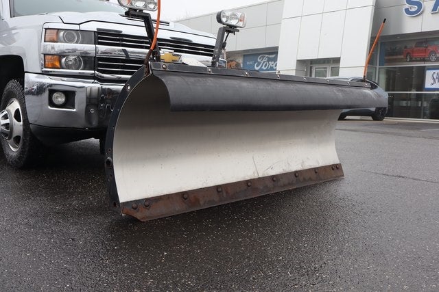 2019 Chevrolet Silverado 3500HD LTZ DRW w/Snow Dogg EX75 Plow