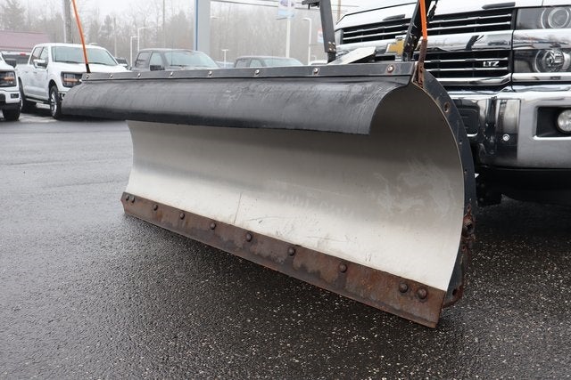 2019 Chevrolet Silverado 3500HD LTZ DRW w/Snow Dogg EX75 Plow