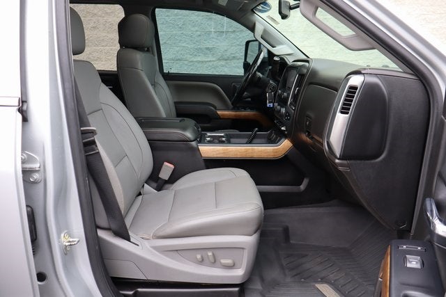 2019 Chevrolet Silverado 3500HD LTZ DRW w/Snow Dogg EX75 Plow