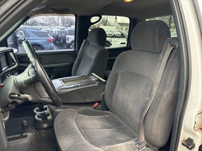 2002 Chevrolet Silverado 3500 LS