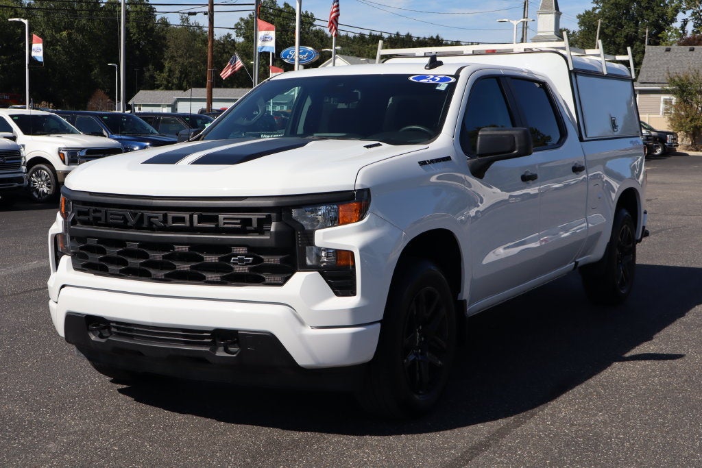 2025 Chevrolet Silverado 1500 Custom