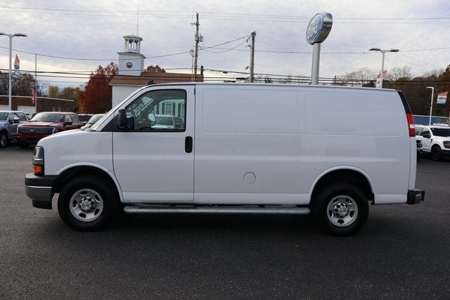 2024 Chevrolet Express 2500 Work Van Cargo