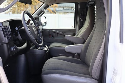 2024 Chevrolet Express 2500 Work Van Cargo