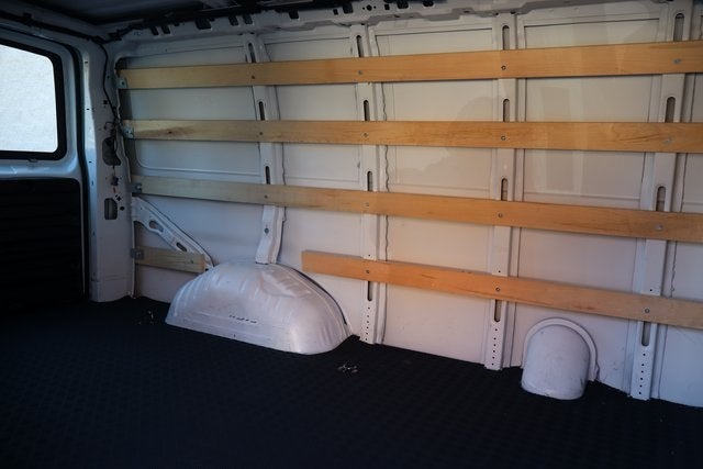 2024 Chevrolet Express 2500 Work Van Cargo