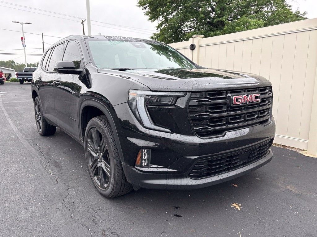 2025 GMC Acadia Elevation