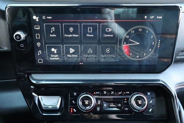 2025 GMC Sierra 2500HD AT4