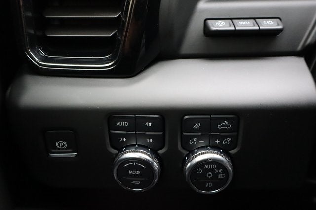 2025 GMC Sierra 2500HD AT4