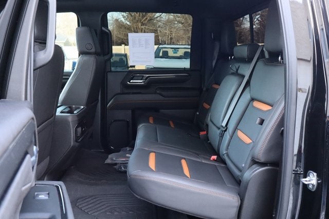 2025 GMC Sierra 2500HD AT4