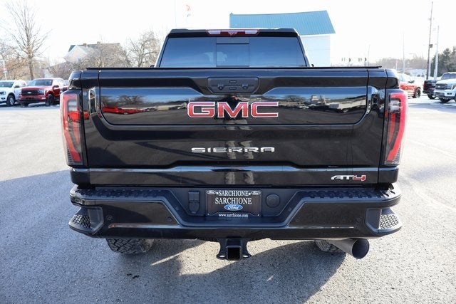 2025 GMC Sierra 2500HD AT4