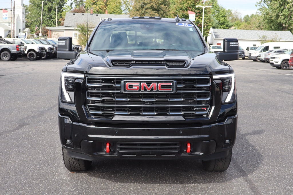 2025 GMC Sierra 2500HD AT4