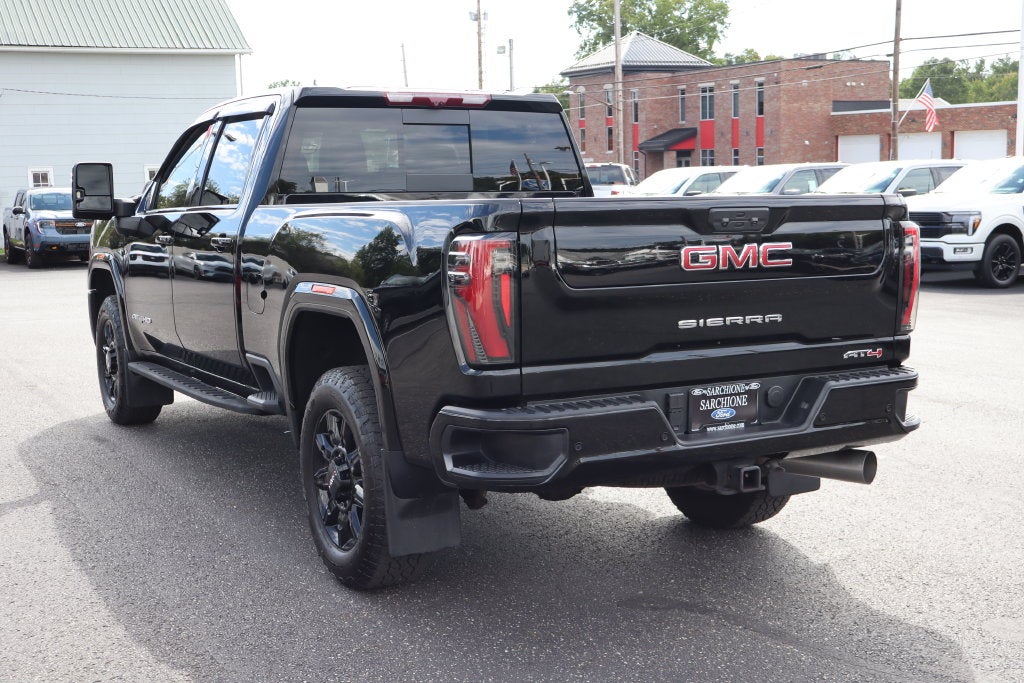2025 GMC Sierra 2500HD AT4