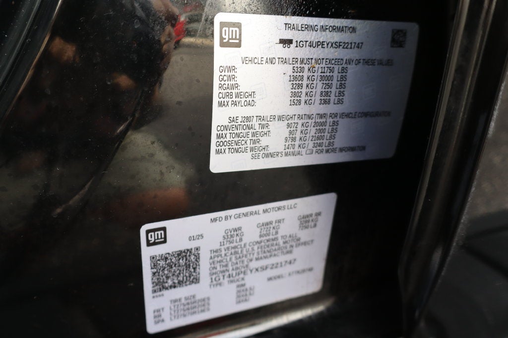 2025 GMC Sierra 2500HD AT4