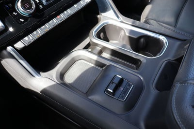 2025 GMC Sierra 2500HD Denali
