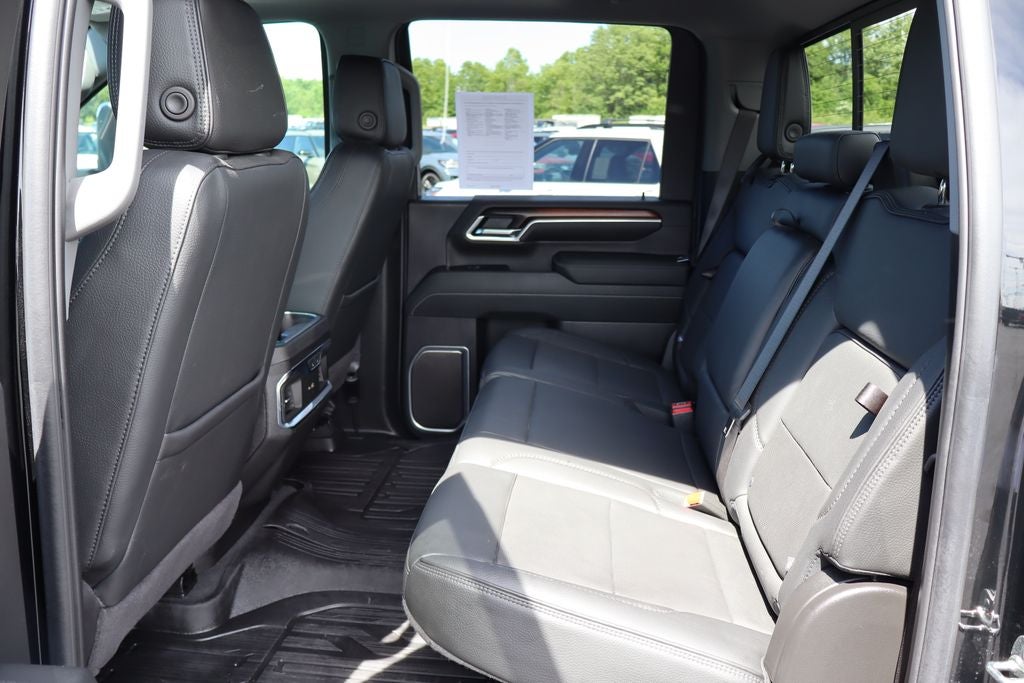 2025 GMC Sierra 2500HD Denali
