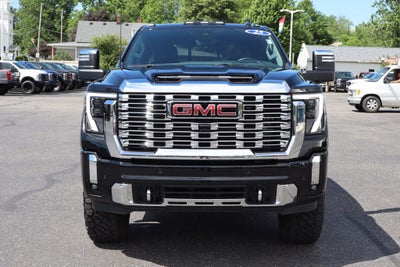 2025 GMC Sierra 2500HD Denali