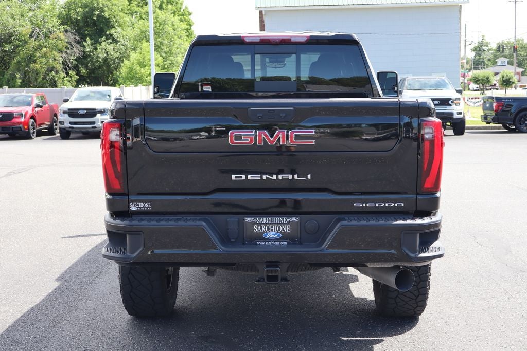 2025 GMC Sierra 2500HD Denali