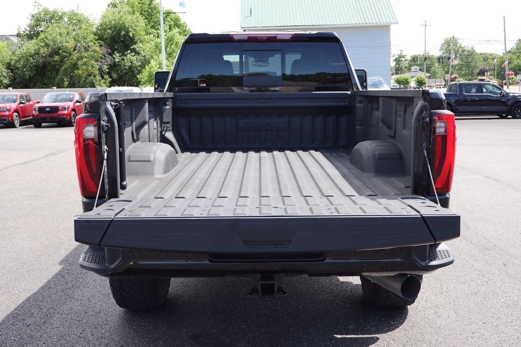 2025 GMC Sierra 2500HD Denali