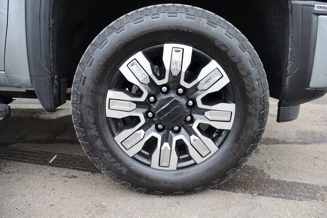 2025 GMC Sierra 3500HD Denali