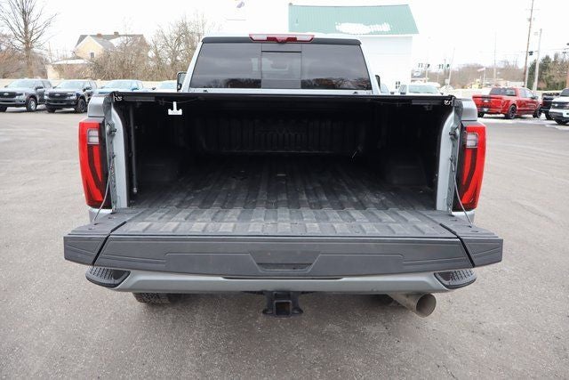 2025 GMC Sierra 3500HD Denali