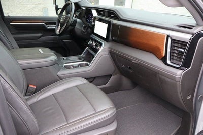 2025 GMC Sierra 3500HD Denali