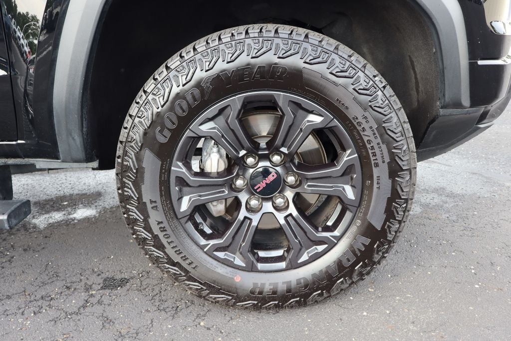 2025 GMC Canyon Elevation