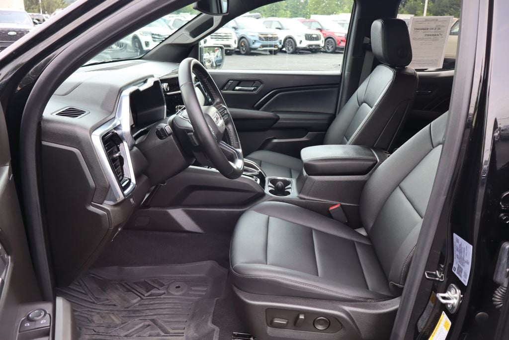 2025 GMC Canyon Elevation