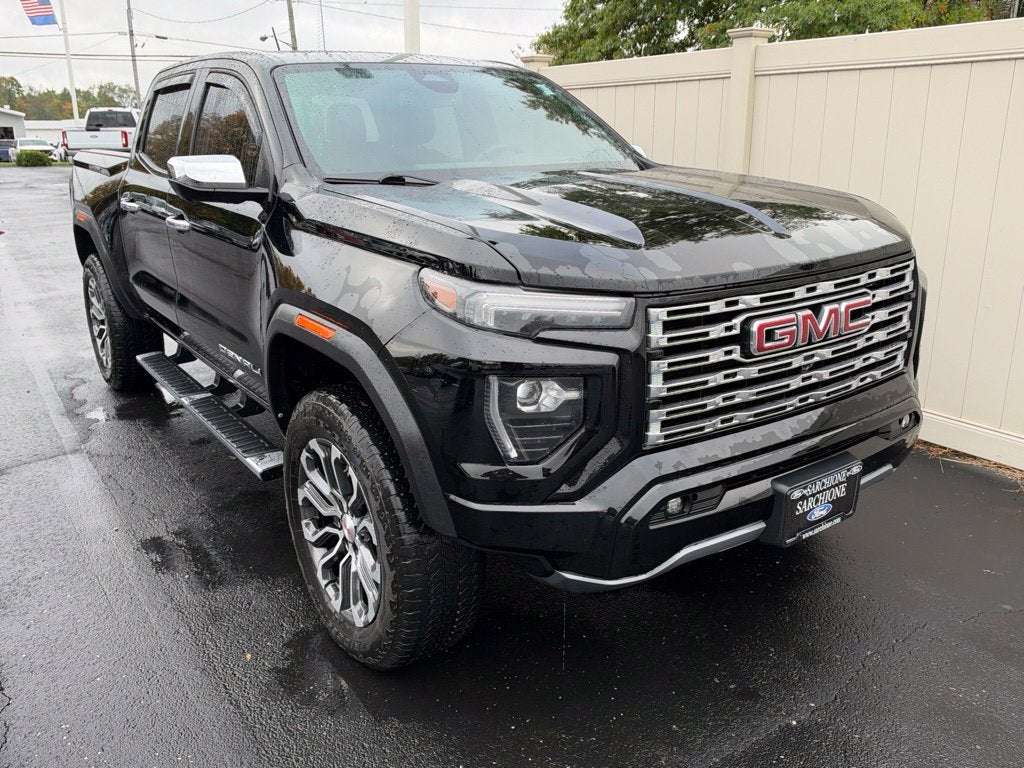 2023 GMC Canyon Denali