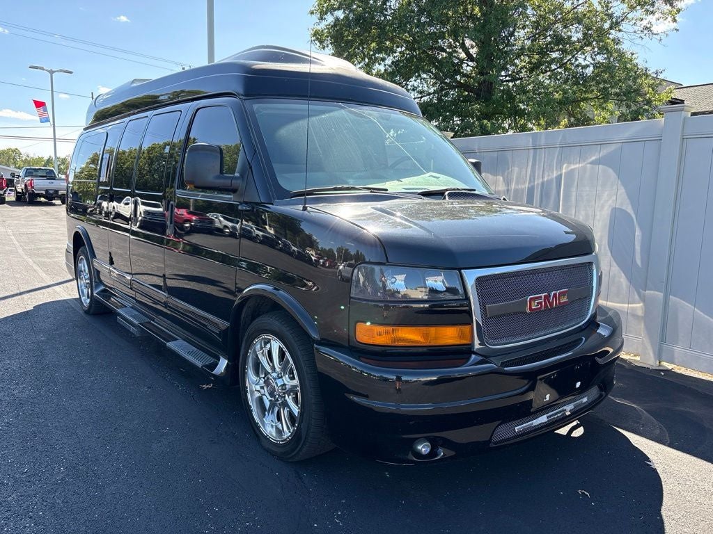 2011 GMC Savana 1500 Krystal