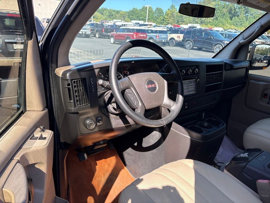 2011 GMC Savana 1500 Krystal