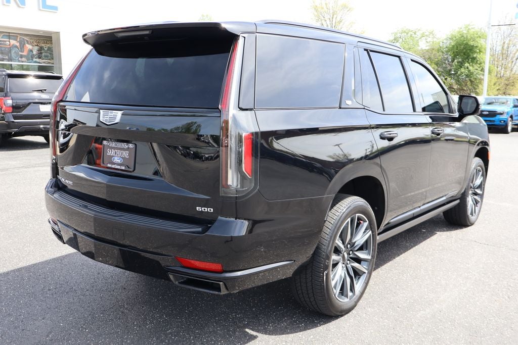 2024 Cadillac Escalade Sport