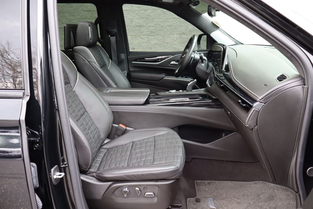 2024 Cadillac Escalade ESV V-Series 20th Anniversary