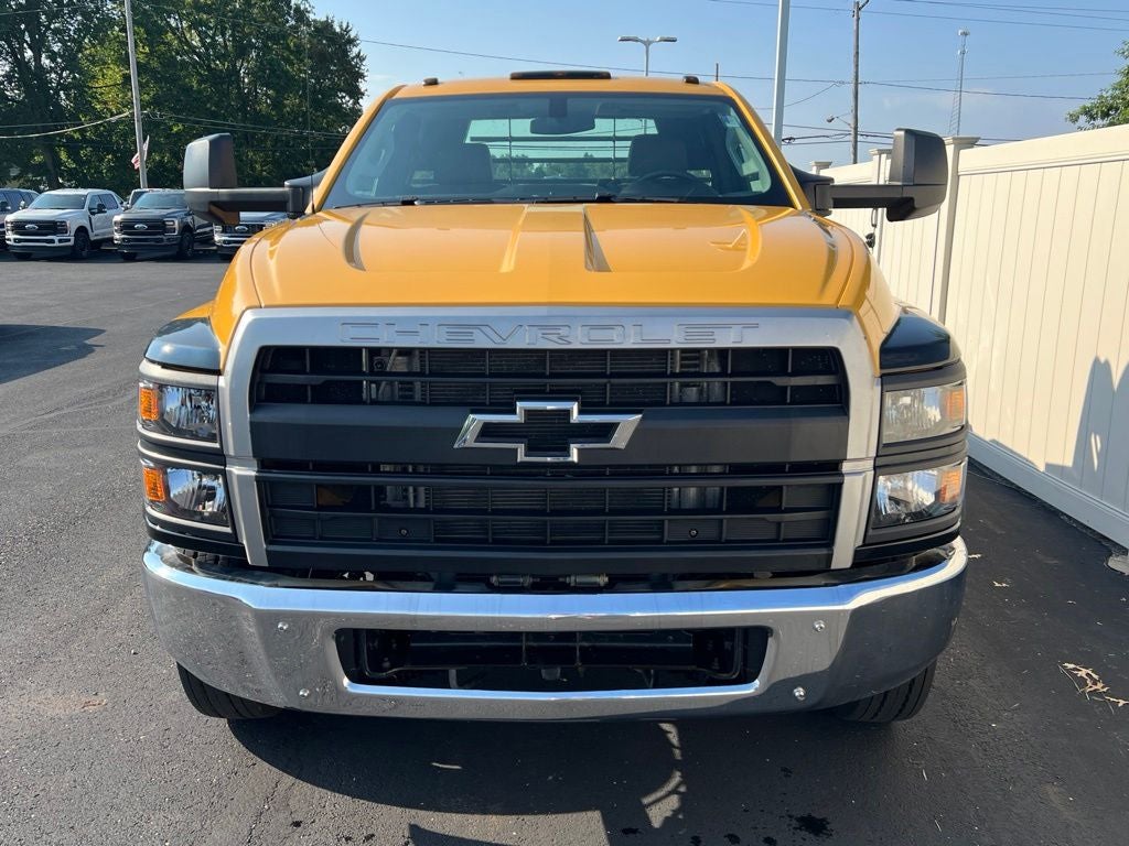 2023 Chevrolet Silverado 4500HD Work Truck
