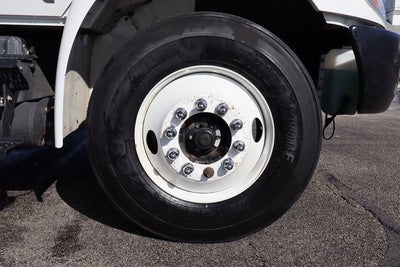 2019 International 4300 DRW w/26.5' Supreme Cargo Box